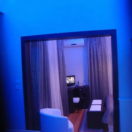 Emporiko Otel 2*