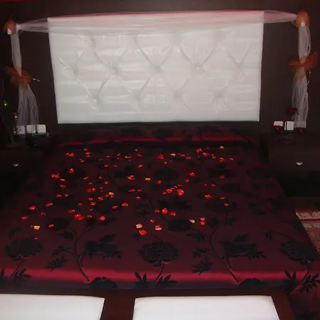 Otel Emporiko Dırama