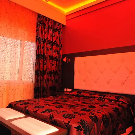 Emporiko Otel